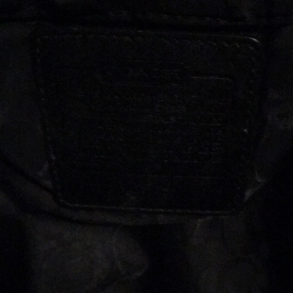 Coach - Picture 4 of 9